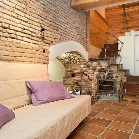 شقة Saint Michael Old Town Cellar And Studio *